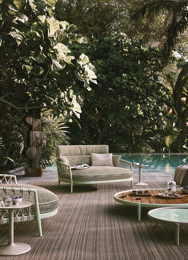 値下げ　B&B ITARIA　Erica　ガーデンソファ　2Pソファ　展示品 値下げ B&B ITARIA Erica ガーデンソファ 2Pソファ 展示品 - メルカリ